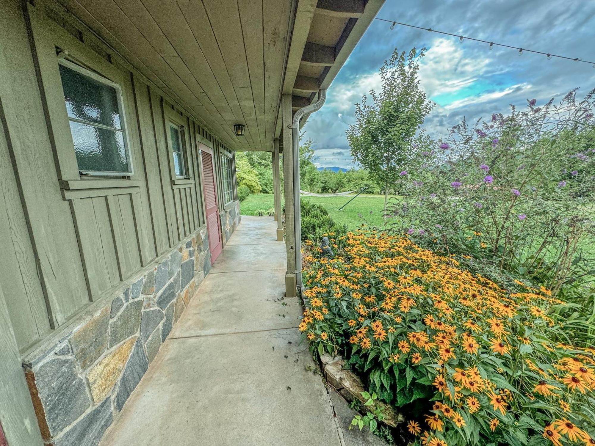 Hemlock Inn Bryson City Exterior photo